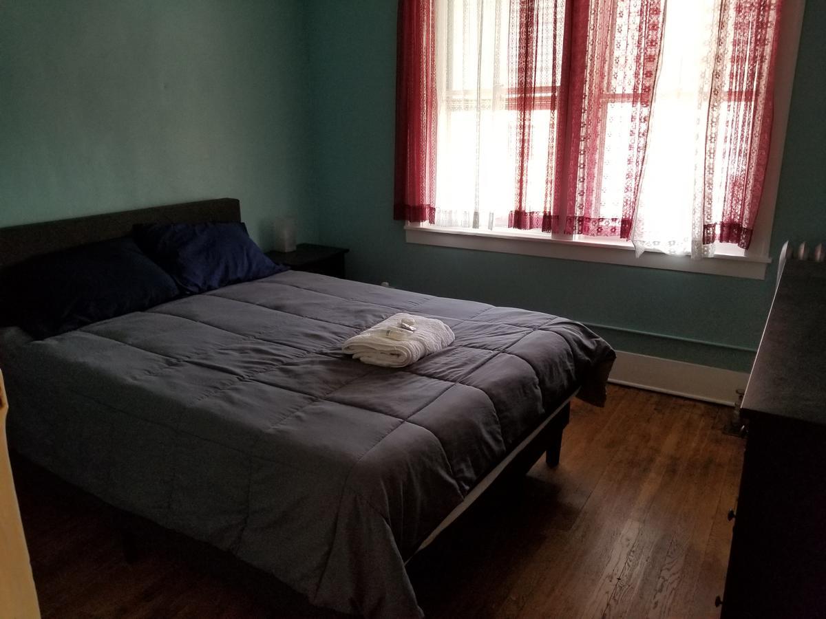 Hostel Hamtramck Detroit